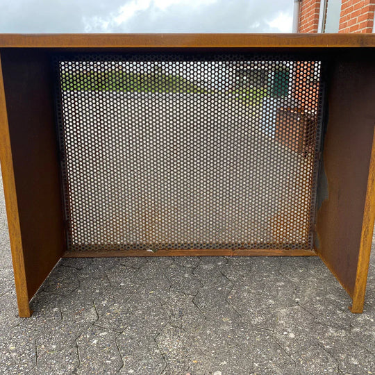 Overkapping voor warmtepomp van cortenstaal