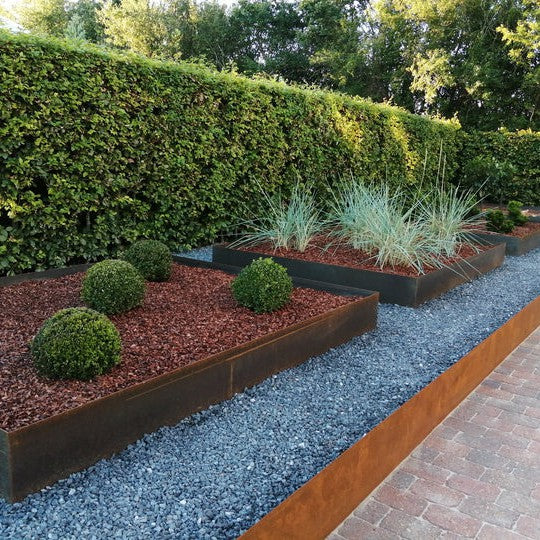 Borderrand van 6 mm cortenstaal