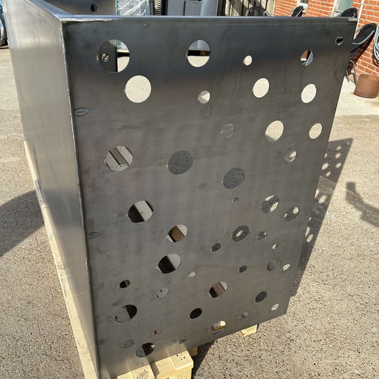 Afvalcontainerafscherming van cortenstaal - geperforeerd model