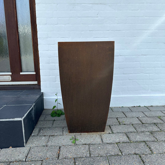 Conische plantenbakken