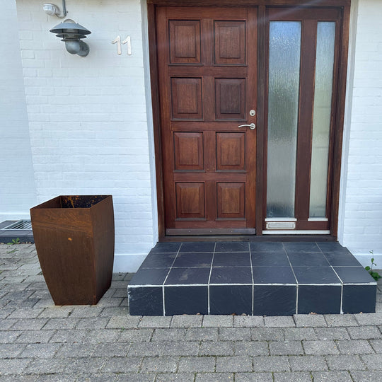 Conische plantenbakken