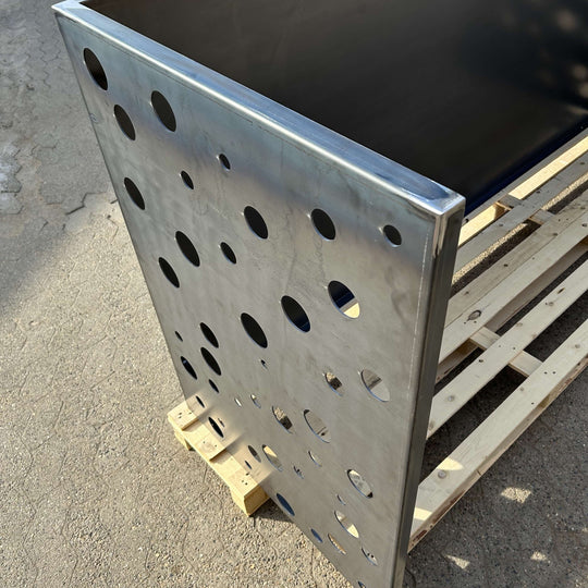 Afvalcontainerafscherming van cortenstaal - geperforeerd model