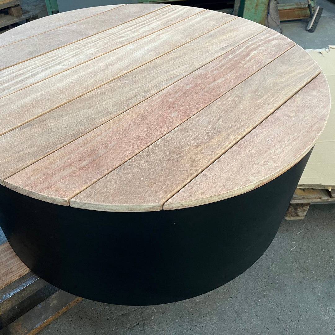 Ronde bank/platform van gepoedercoat staal