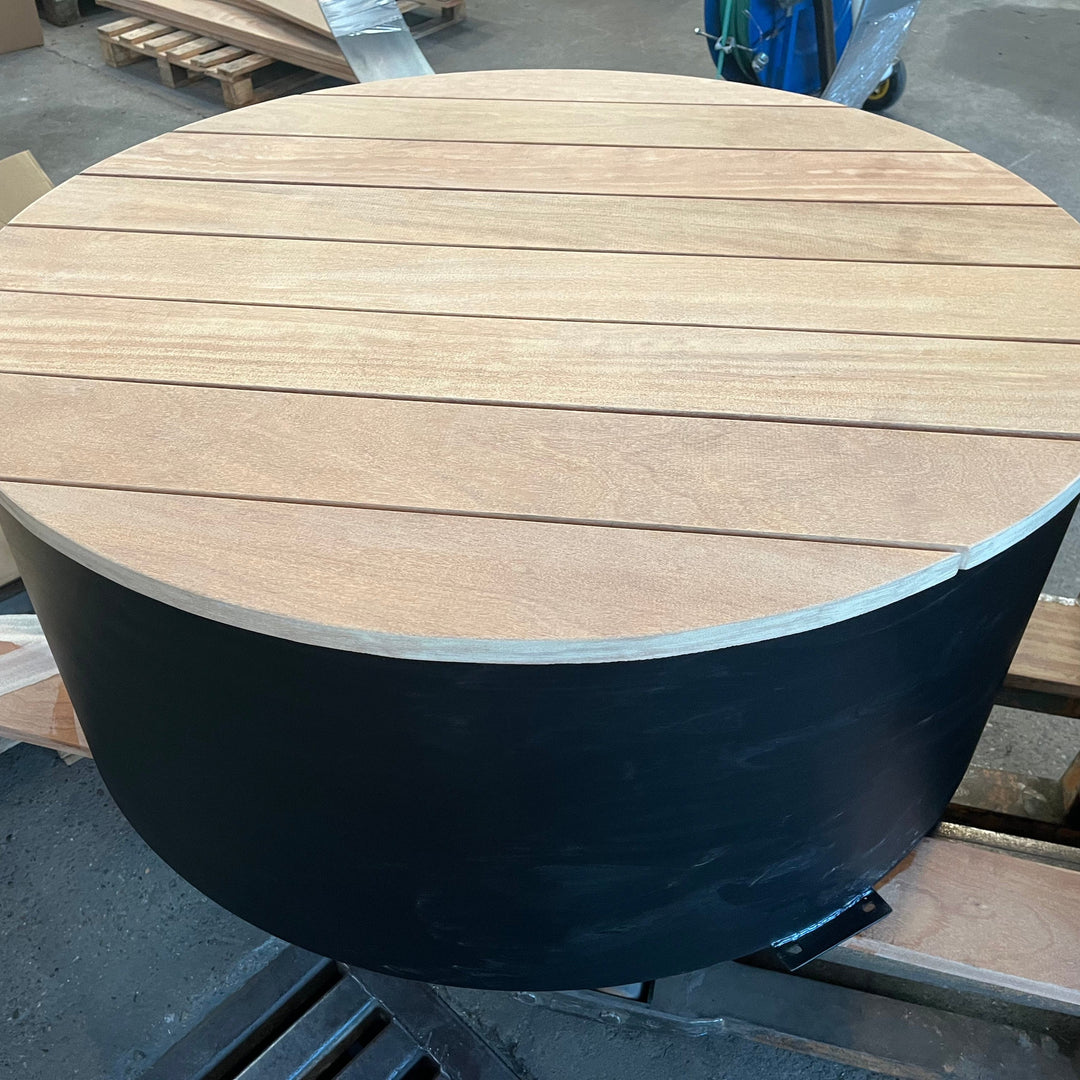 Ronde bank/platform van gepoedercoat staal