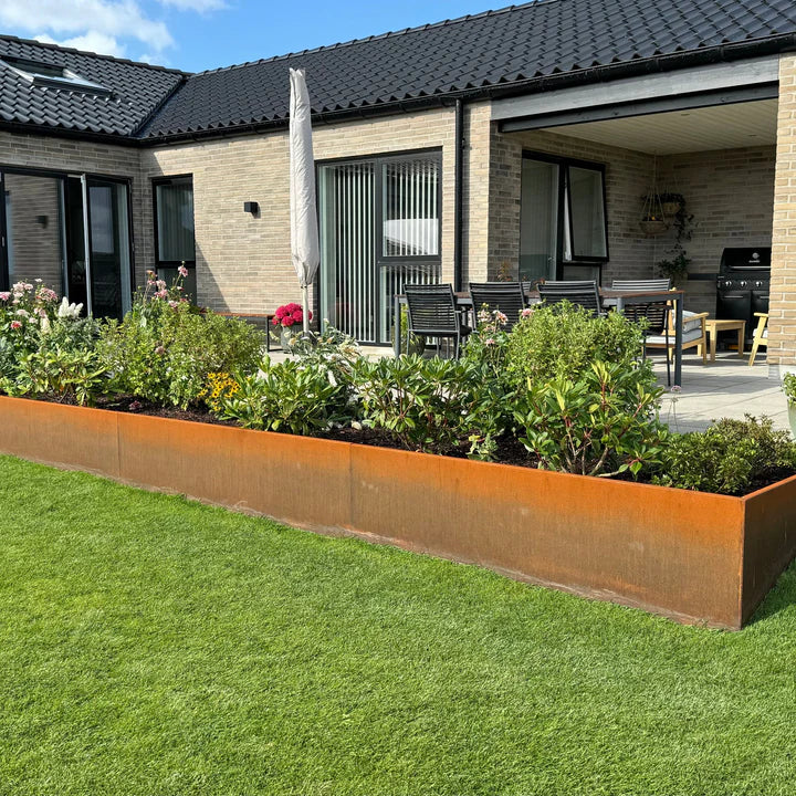 Keerwand van cortenstaal