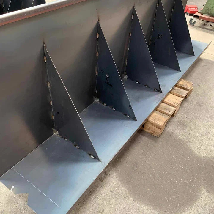 Keerwand van cortenstaal