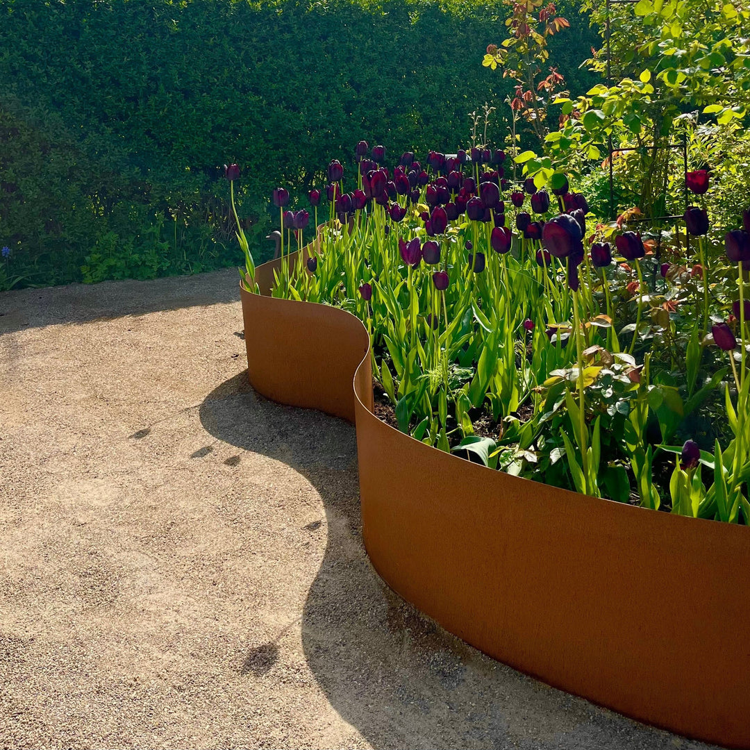 Maatwerk: Borderrand van 2 mm cortenstaal