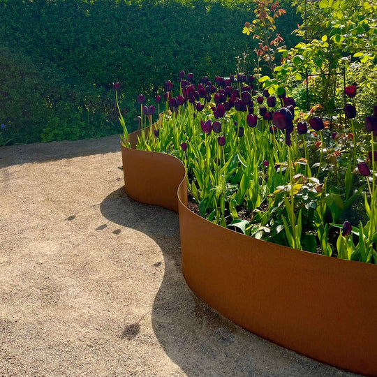 Maatwerk: Borderrand van 2 mm cortenstaal