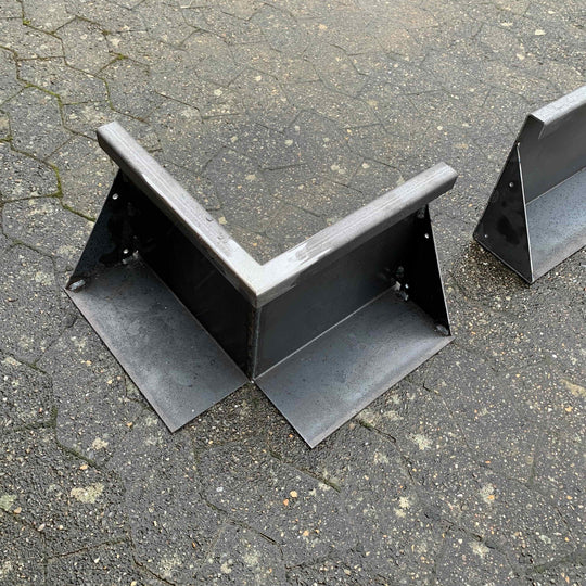 Binnenhoekelement voor keerwanden van cortenstaal